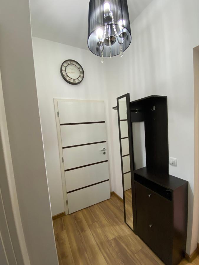 Cozy Apartment In Downtown Sofia - Tsar Samuil Street Екстериор снимка