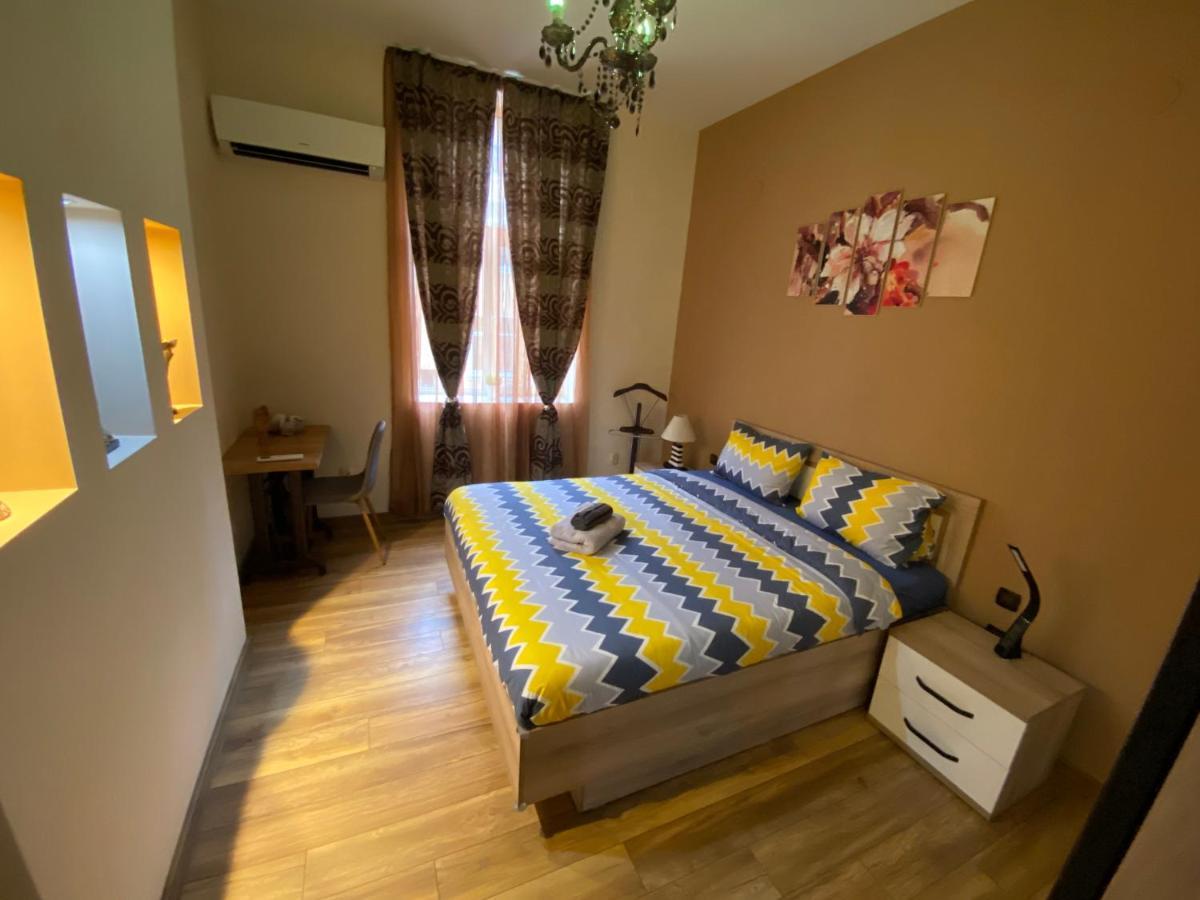 Cozy Apartment In Downtown Sofia - Tsar Samuil Street Екстериор снимка